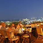 Hotel El Vino &