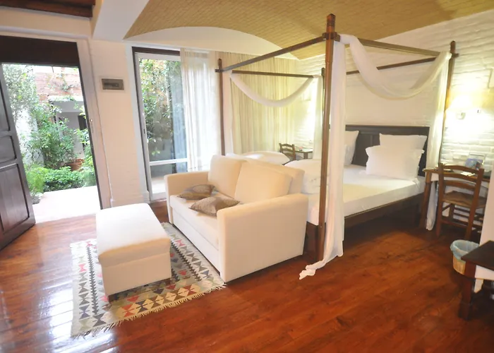 El Vino & Hotel 3*